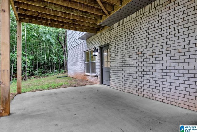 7945 FOREST LOOP, Pinson, AL 35126