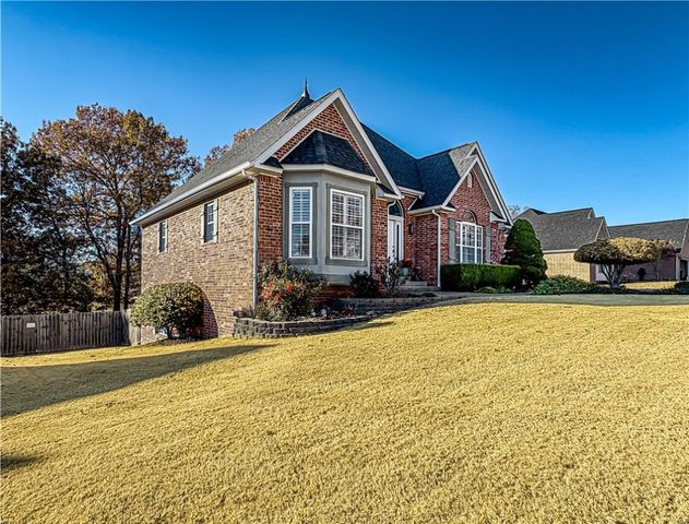 1918 Daly Drive, Harrison, AR 72601