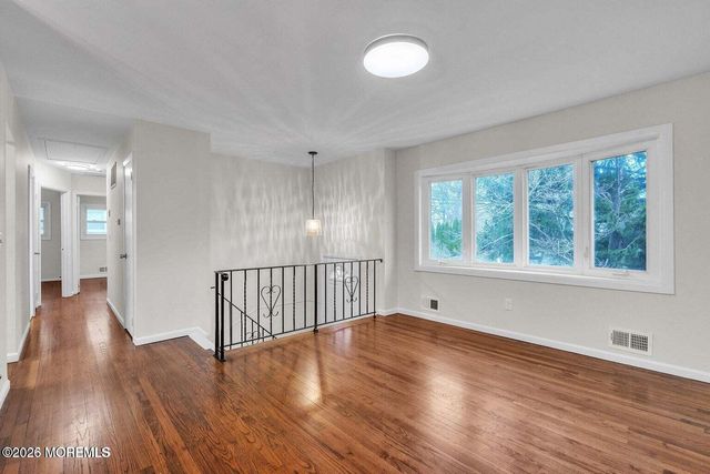 1575 Deer Hollow Drive, Toms River, NJ 08753