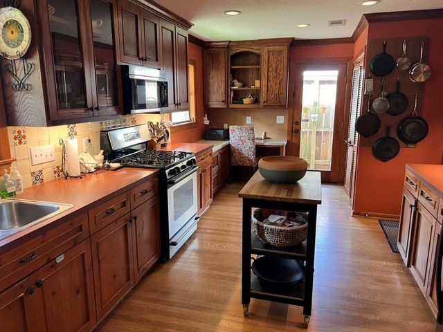 4037 Omeara Drive, Houston, TX 77025