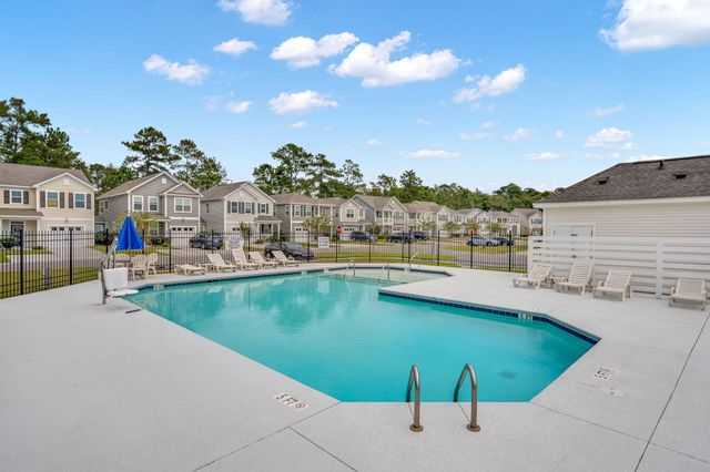502 Pine Bluff Drive, Summerville, SC 29483