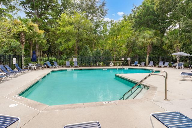 502 Pine Bluff Drive, Summerville, SC 29483