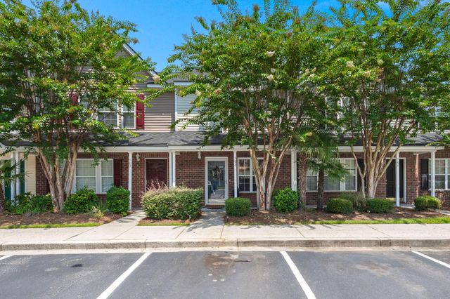 502 Pine Bluff Drive, Summerville, SC 29483