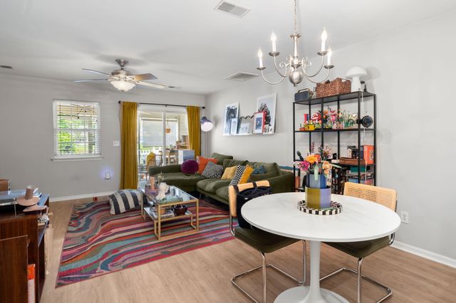 502 Pine Bluff Drive, Summerville, SC 29483