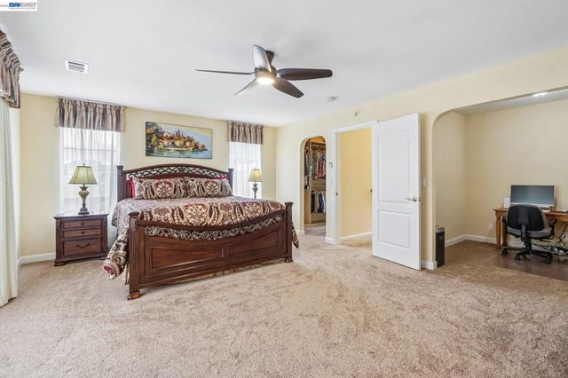 5305 Willow Glen Pl, Castro Valley, CA 94546