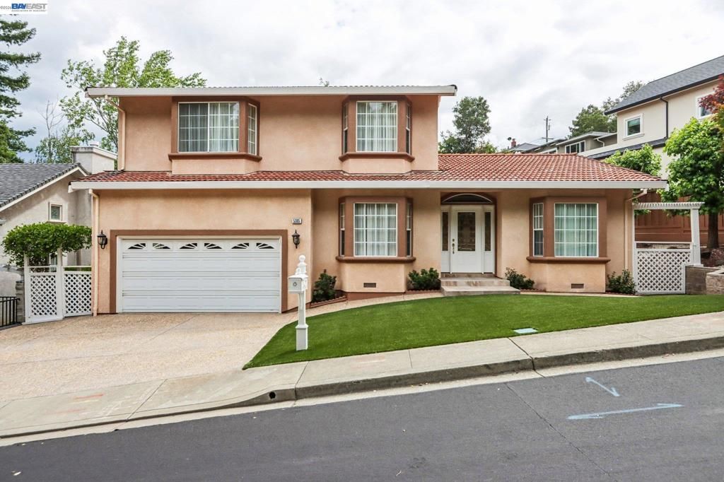 5305 Willow Glen Pl, Castro Valley, CA 94546
