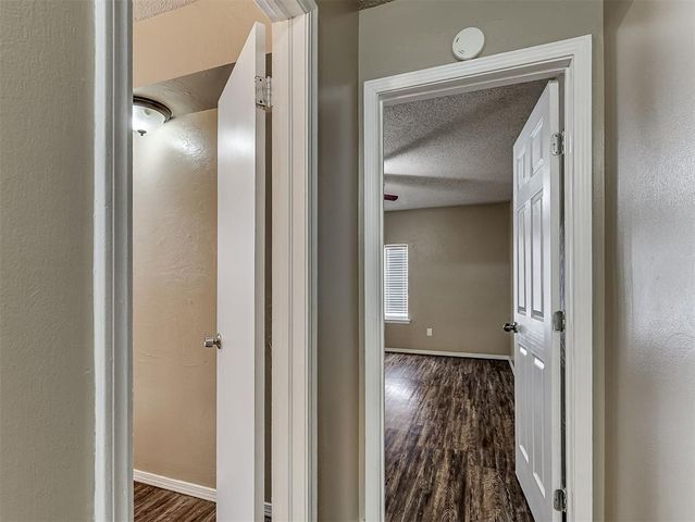 9404 S Winston Way, Oklahoma City, OK 73139