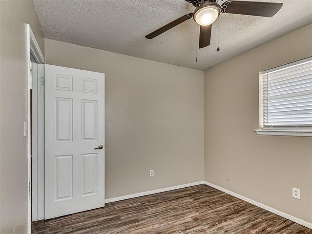 9404 S Winston Way, Oklahoma City, OK 73139