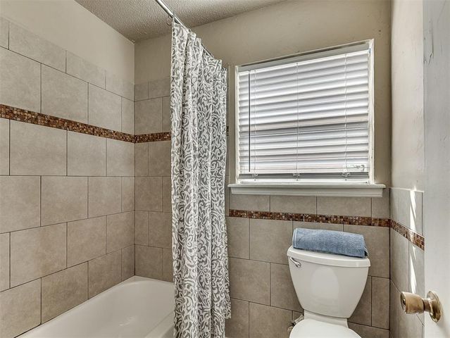 9404 S Winston Way, Oklahoma City, OK 73139