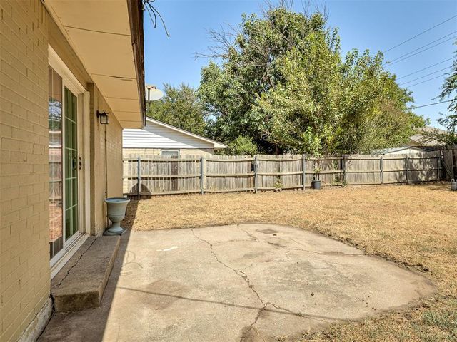 9404 S Winston Way, Oklahoma City, OK 73139