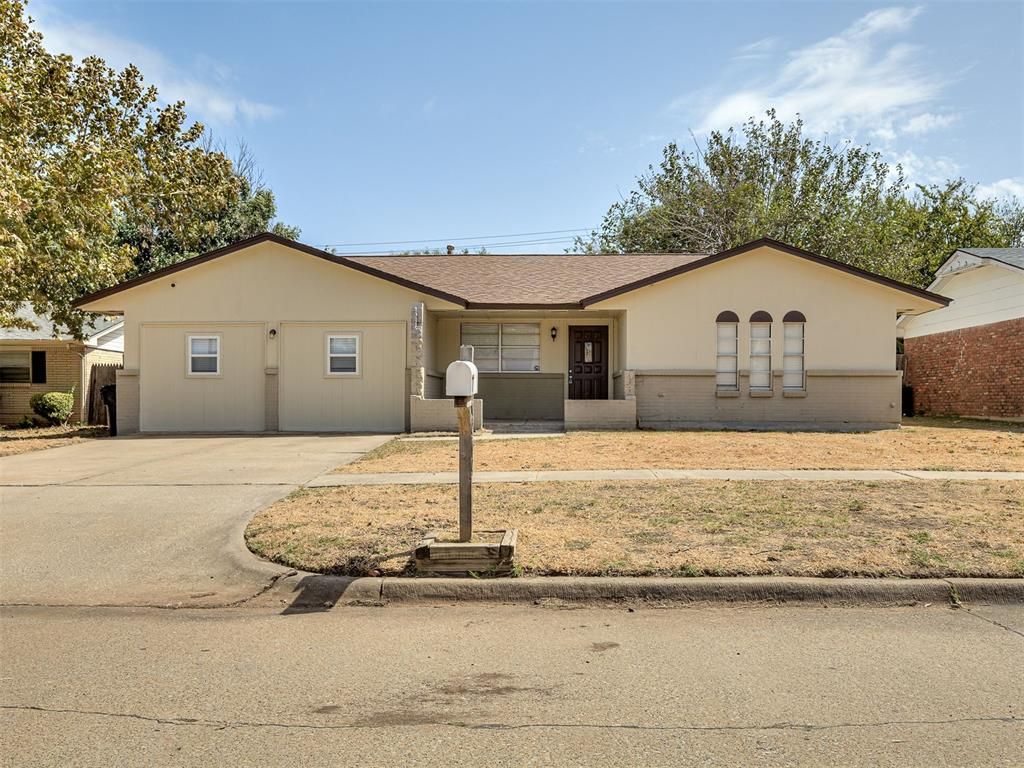 9404 S Winston Way, Oklahoma City, OK 73139