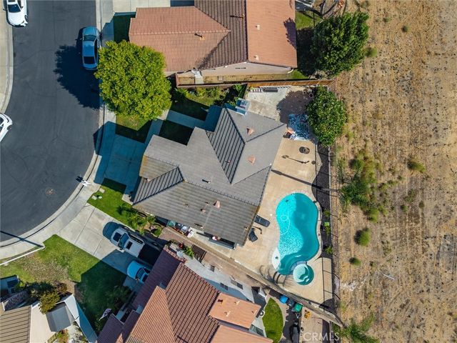 712 Shaffer Street, Corona, CA 92879