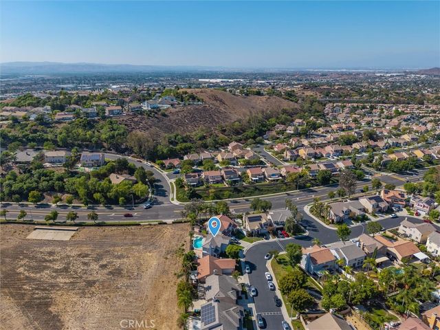 712 Shaffer Street, Corona, CA 92879
