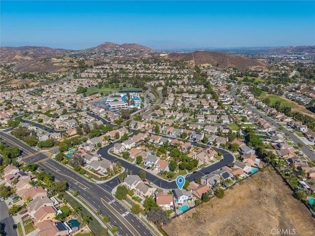 712 Shaffer Street, Corona, CA 92879