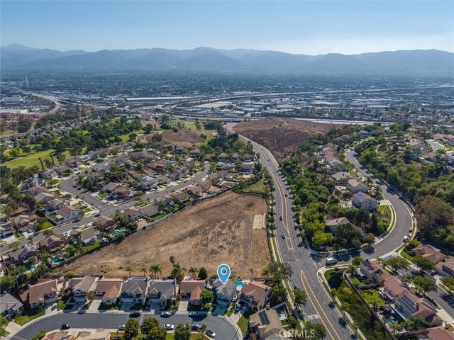 712 Shaffer Street, Corona, CA 92879