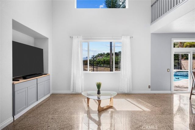 712 Shaffer Street, Corona, CA 92879