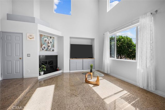 712 Shaffer Street, Corona, CA 92879
