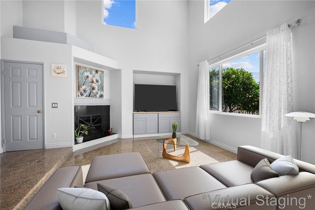 712 Shaffer Street, Corona, CA 92879
