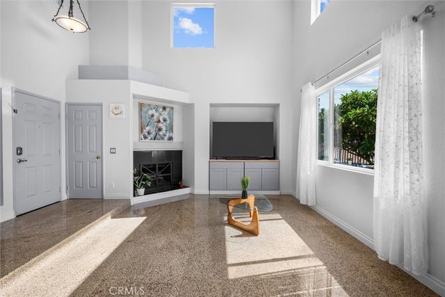712 Shaffer Street, Corona, CA 92879