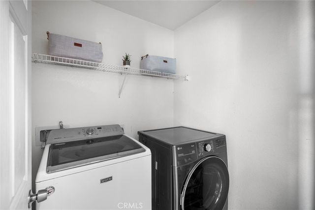 712 Shaffer Street, Corona, CA 92879