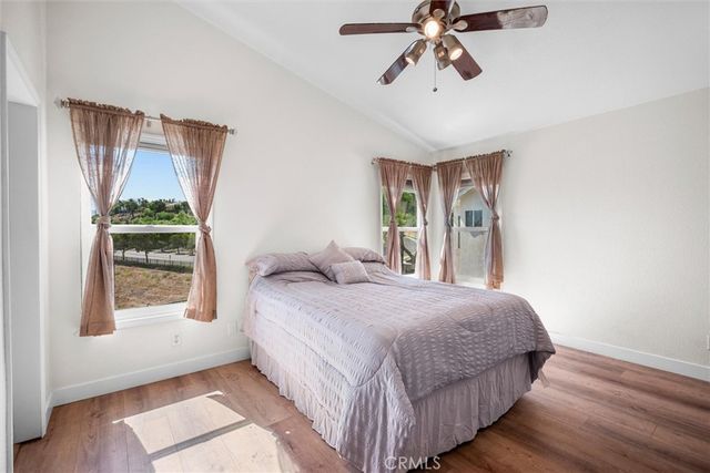712 Shaffer Street, Corona, CA 92879