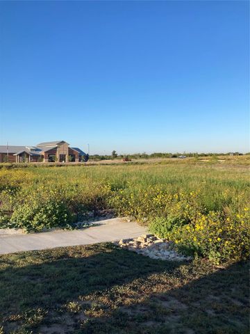 591 W San Gabriel PKWY, Leander, TX 78641