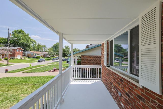 6029 Waldway Lane, Cincinnati, OH 45224