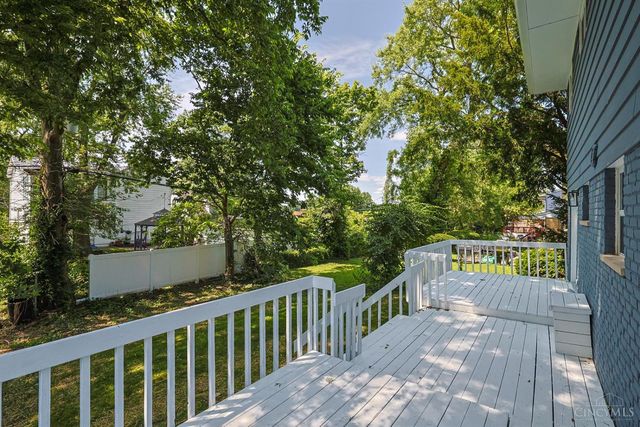 6029 Waldway Lane, Cincinnati, OH 45224