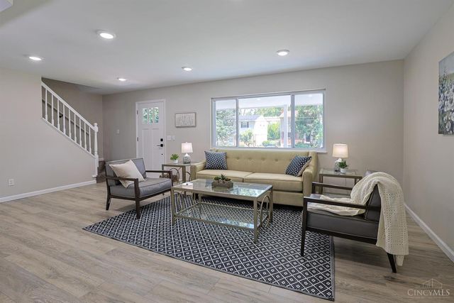 6029 Waldway Lane, Cincinnati, OH 45224