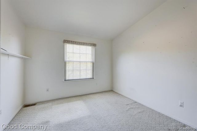 7354 Birkshire, West Bloomfield, MI 48322