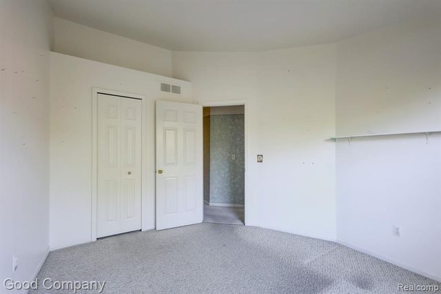 7354 Birkshire, West Bloomfield, MI 48322