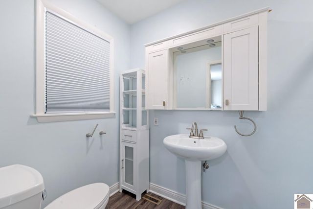 8189 State Route 94 W., Murray, KY 42071