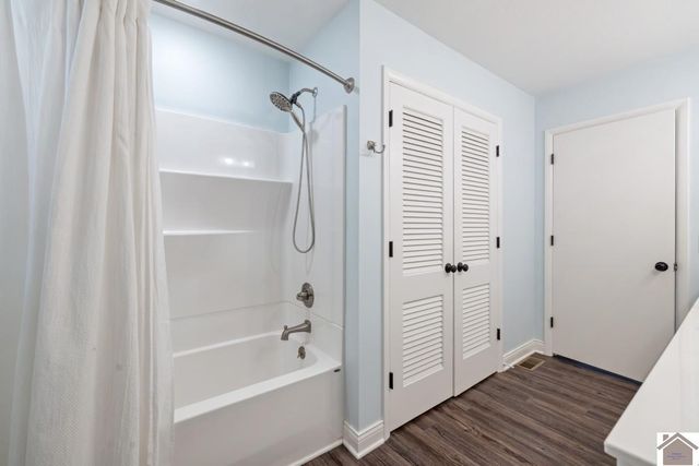 8189 State Route 94 W., Murray, KY 42071