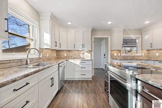 8189 State Route 94 W., Murray, KY 42071