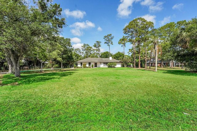 17717 Bridle Lane, Jupiter, FL 33478