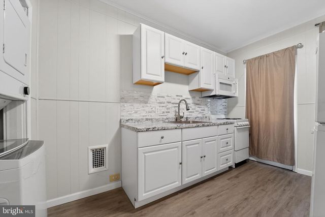 3127 LAWNVIEW AVE, Baltimore, MD 21213