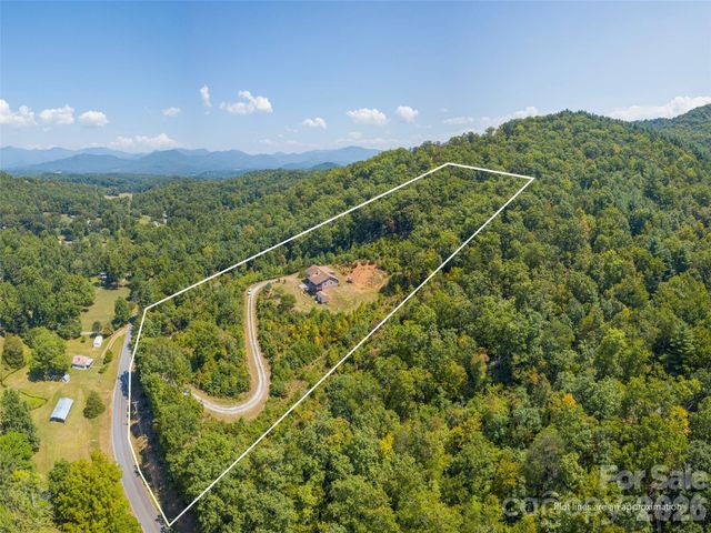 1120 Jacobs Branch Road, Franklin, NC 28734