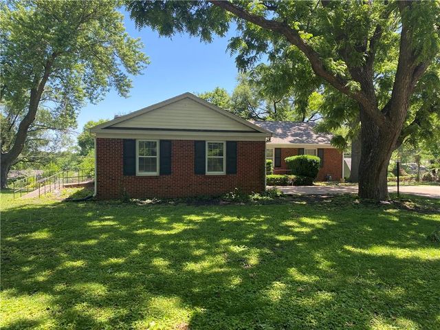 2805 N 66th Terrace, Kansas City, KS 66104