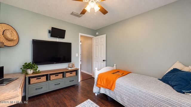 15203 LANDMARK Circle N, Jacksonville, FL 32226