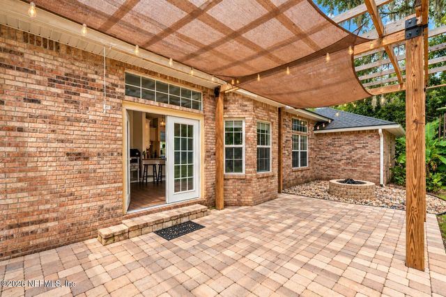 15203 LANDMARK Circle N, Jacksonville, FL 32226