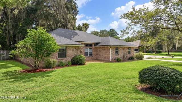 15203 LANDMARK Circle N, Jacksonville, FL 32226