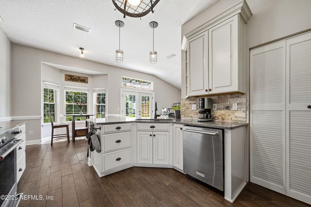 15203 LANDMARK Circle N, Jacksonville, FL 32226