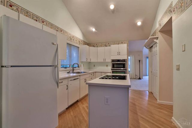 10 Cove Court, Hamilton, OH 45013