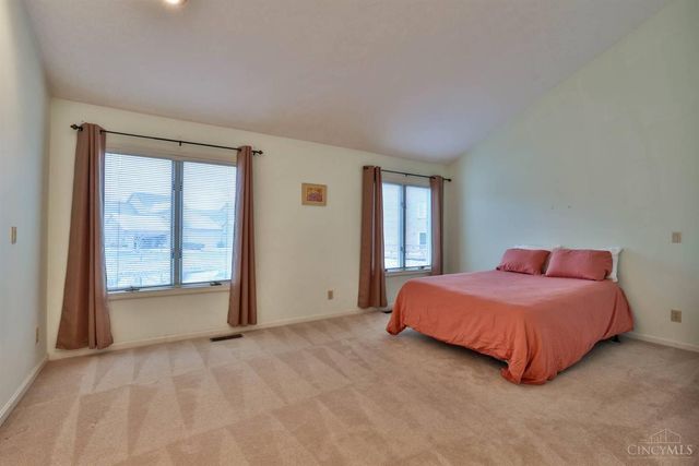 10 Cove Court, Hamilton, OH 45013