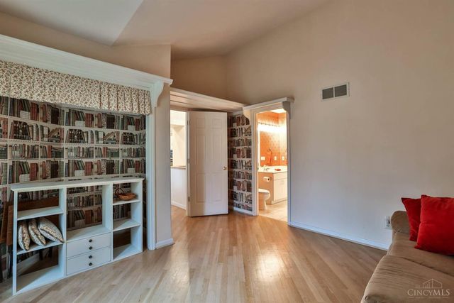 10 Cove Court, Hamilton, OH 45013