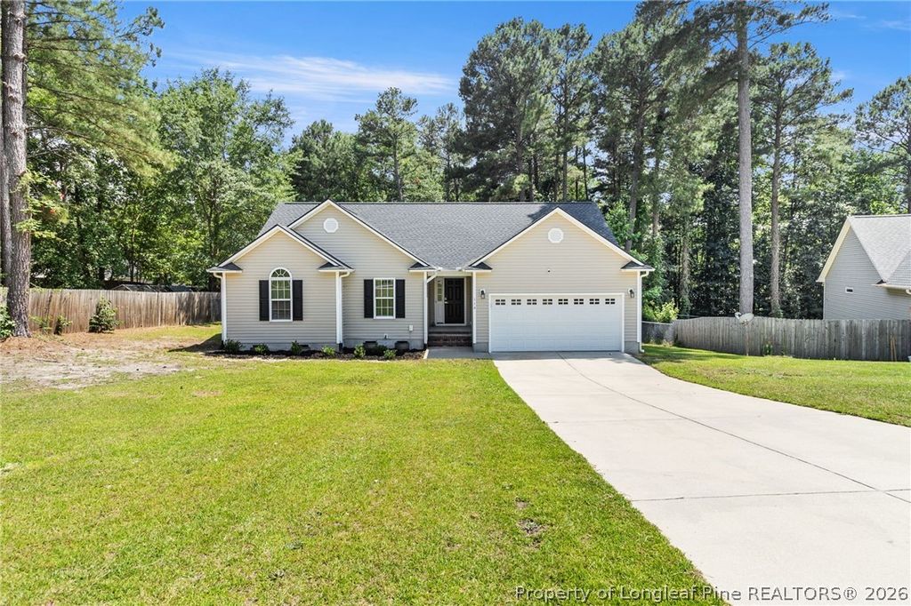 116 Smokey Mountain Drive, Raeford, NC 28376