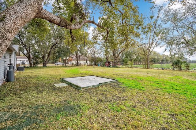 13713 WALDEN SHEFFIELD ROAD, Dover, FL 33527