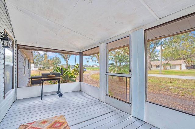 13713 WALDEN SHEFFIELD ROAD, Dover, FL 33527