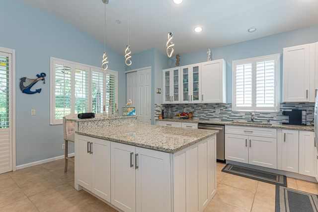 9663 Great Egret Court, West Palm Beach, FL 33411