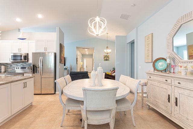 9663 Great Egret Court, West Palm Beach, FL 33411